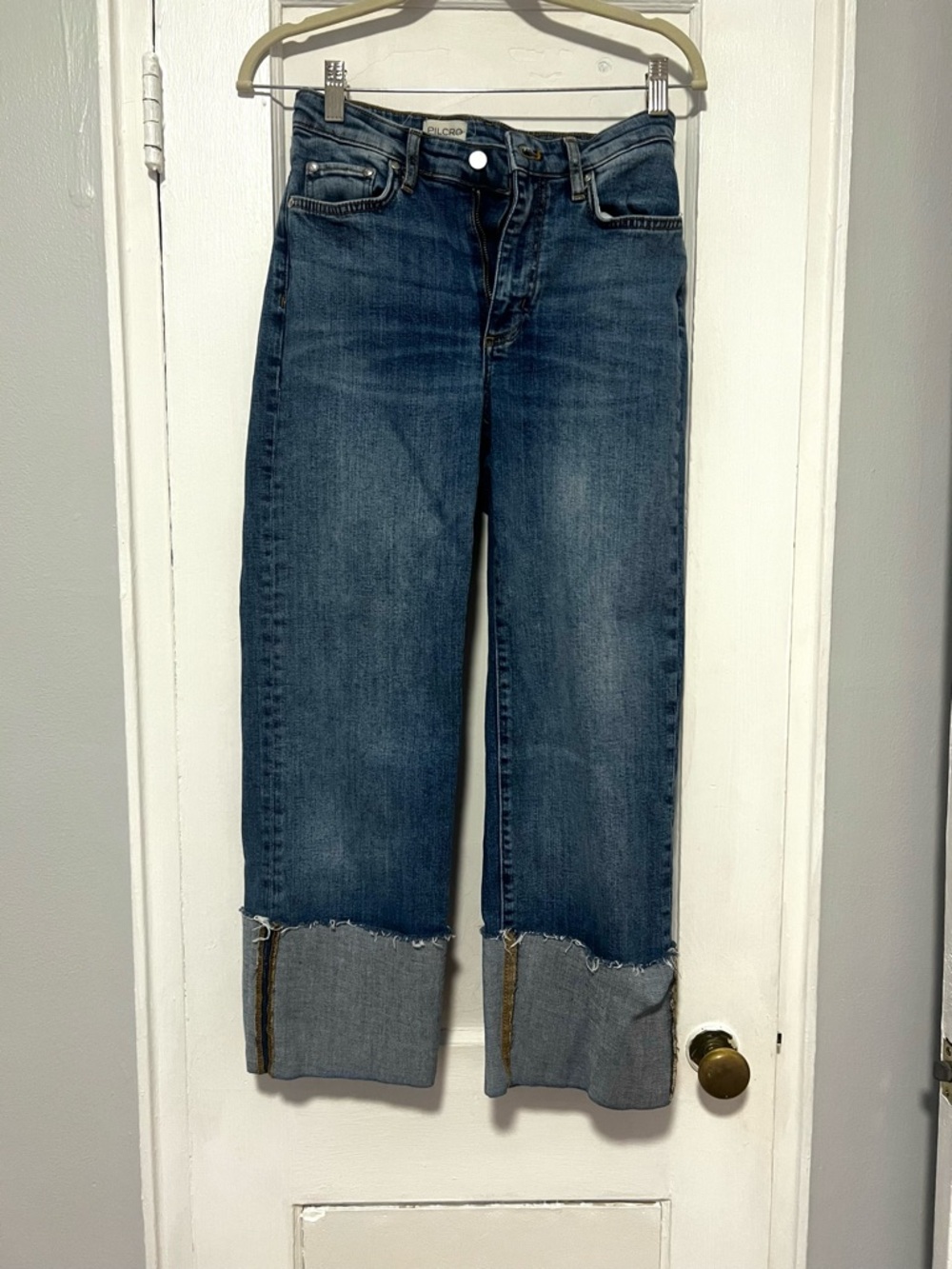 Pilcro The Scotty Cuffed High-Rise Straight-Leg Jeans, Size 26